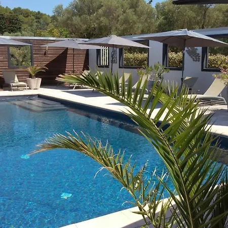 Otel Le Fabian Des
