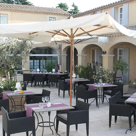 Otel Le Fabian Des Les Baux-de-Provence