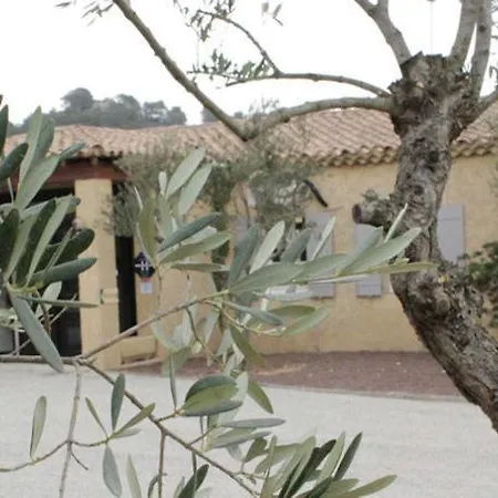 Hotel Le Fabian Des Les Baux-de-Provence